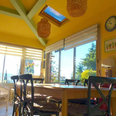 Дом отдыха House With Private Pool