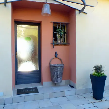 Сasa de vacaciones House With Private Pool